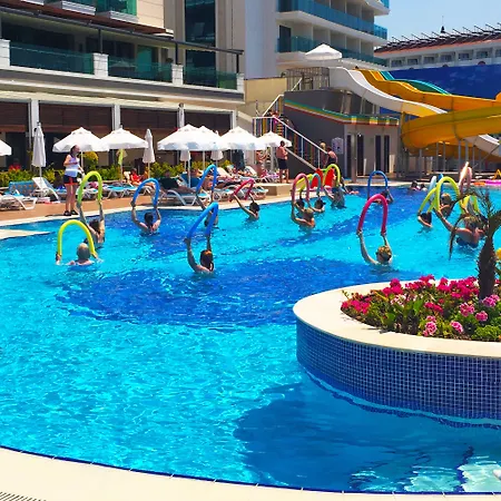 Luna Blanca & Hotel 5*