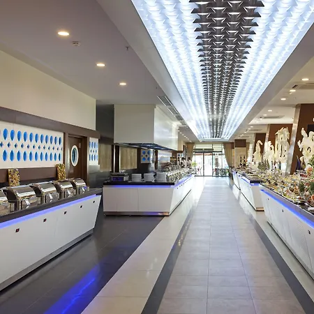 Hotel Luna Blanca & 5*