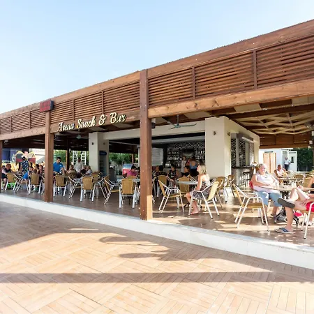 Hotel Luna Blanca & 5*