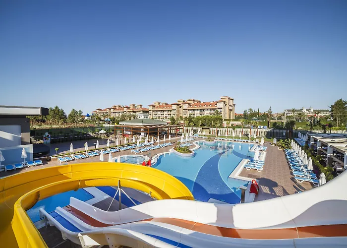 Luna Blanca & Hotel 5*