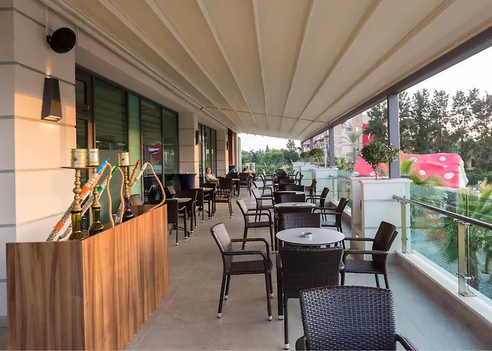 Готель Luna Blanca & Сіде