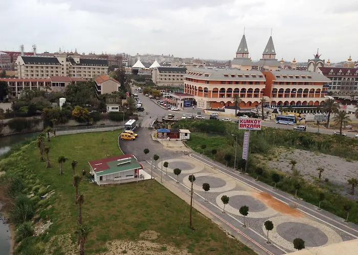 Luna Blanca & Hotel 5*