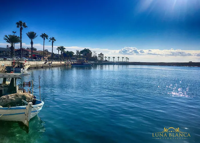 Luna Blanca & Hotel 5*