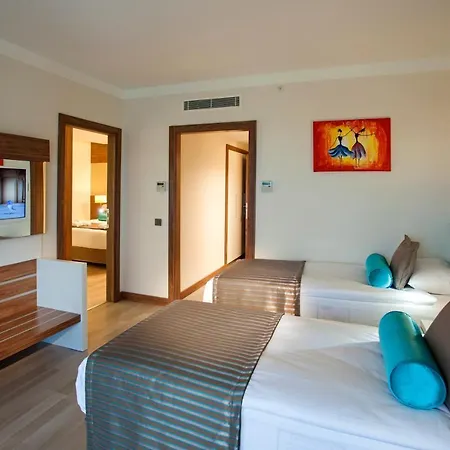 Hotel Luna Blanca & Side