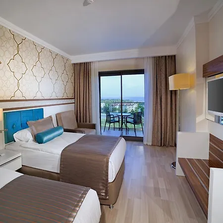 Hotel Luna Blanca & Side