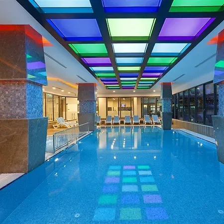 Hotel Luna Blanca &