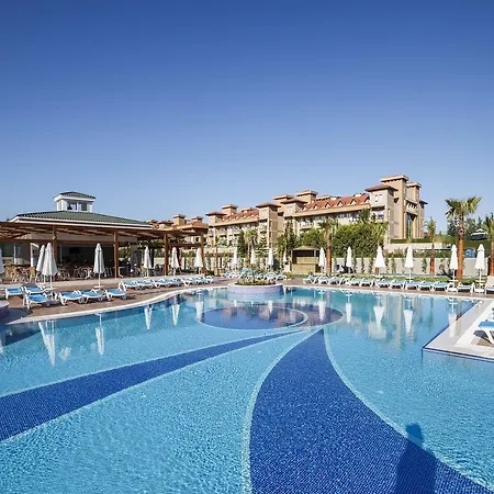 Luna Blanca & Hotel 5*