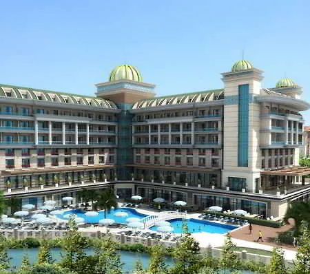 Hotel Luna Blanca &