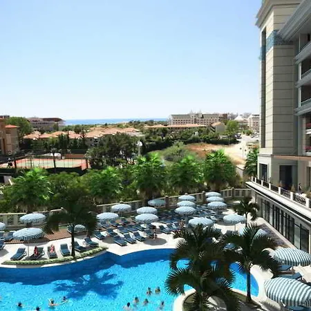 Luna Blanca & Hotel 5*