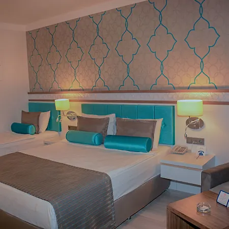 Hotel Luna Blanca & Side
