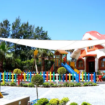 Szálloda Luna Blanca & 5*