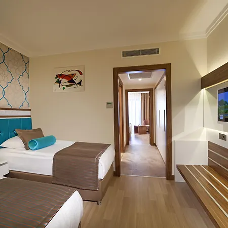 Szálloda Luna Blanca & 5*