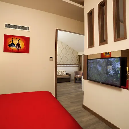 Hotel Luna Blanca & 5*